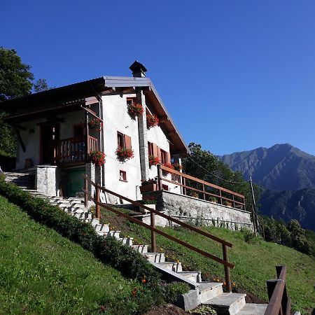 Casa All'Alpe Gaggetto B & B Anzino Eksteriør bilde
