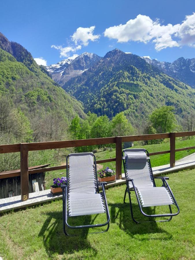 Casa All'Alpe Gaggetto B & B Anzino Eksteriør bilde